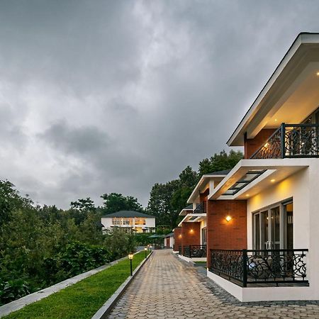 Vismita County Hotel Chikmagalūr Eksteriør billede