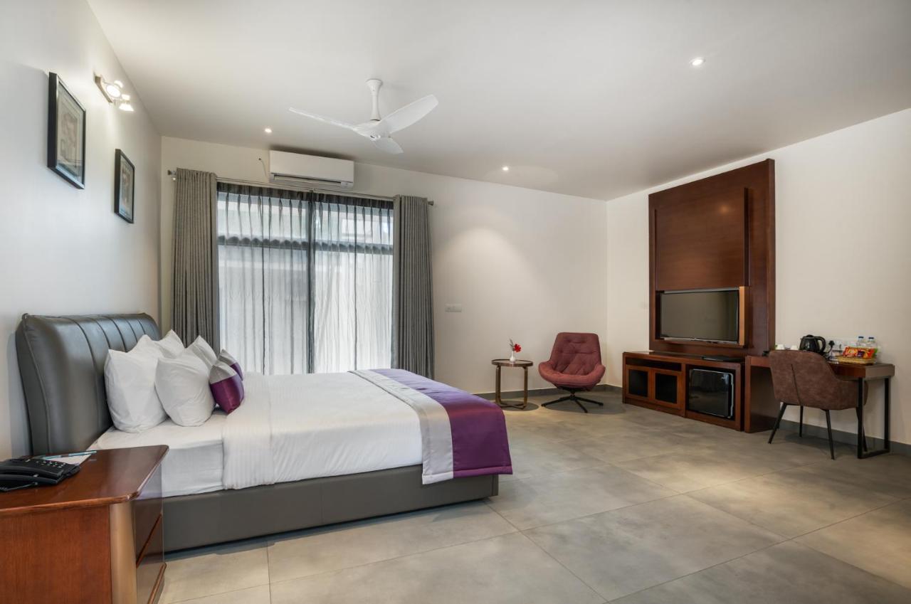 Vismita County Hotel Chikmagalūr Eksteriør billede